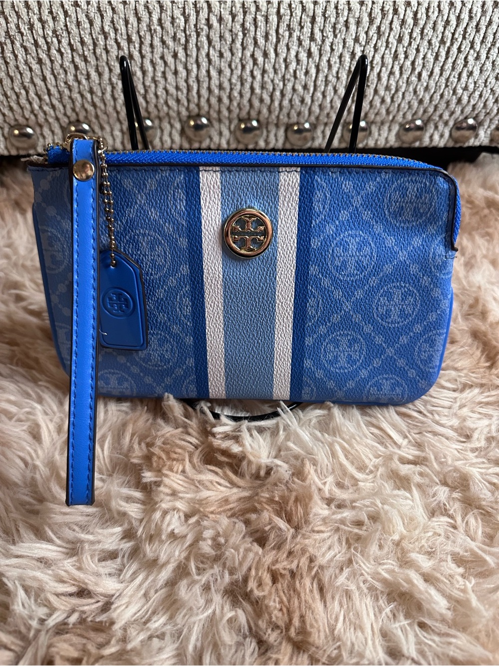NWT Tory Burch Light Blue and White Logo Stripe Wristlet